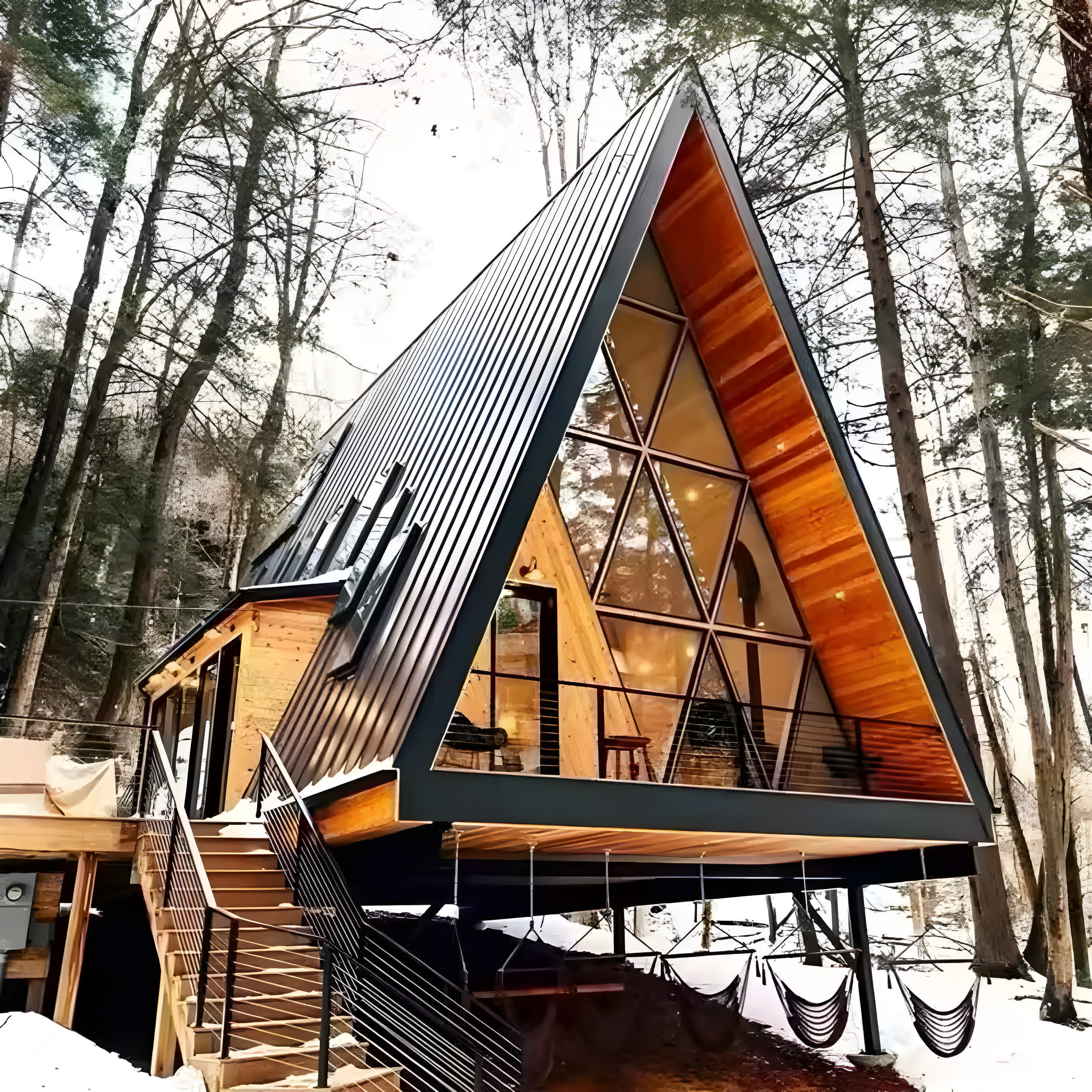Cozy cottage style modular home in a natural setting